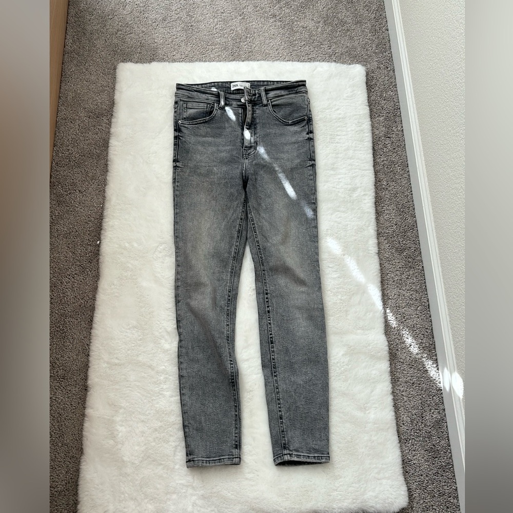 ZARA grey skinny jeans